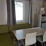 Camping De Retourtour 4*
