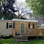 Camping De Retourtour 4*