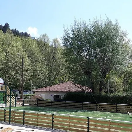 Campsite Camping De Retourtour Lamastre