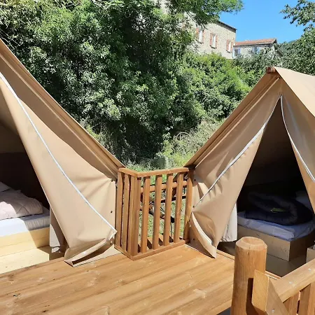 Camping De Retourtour Campsite 4*